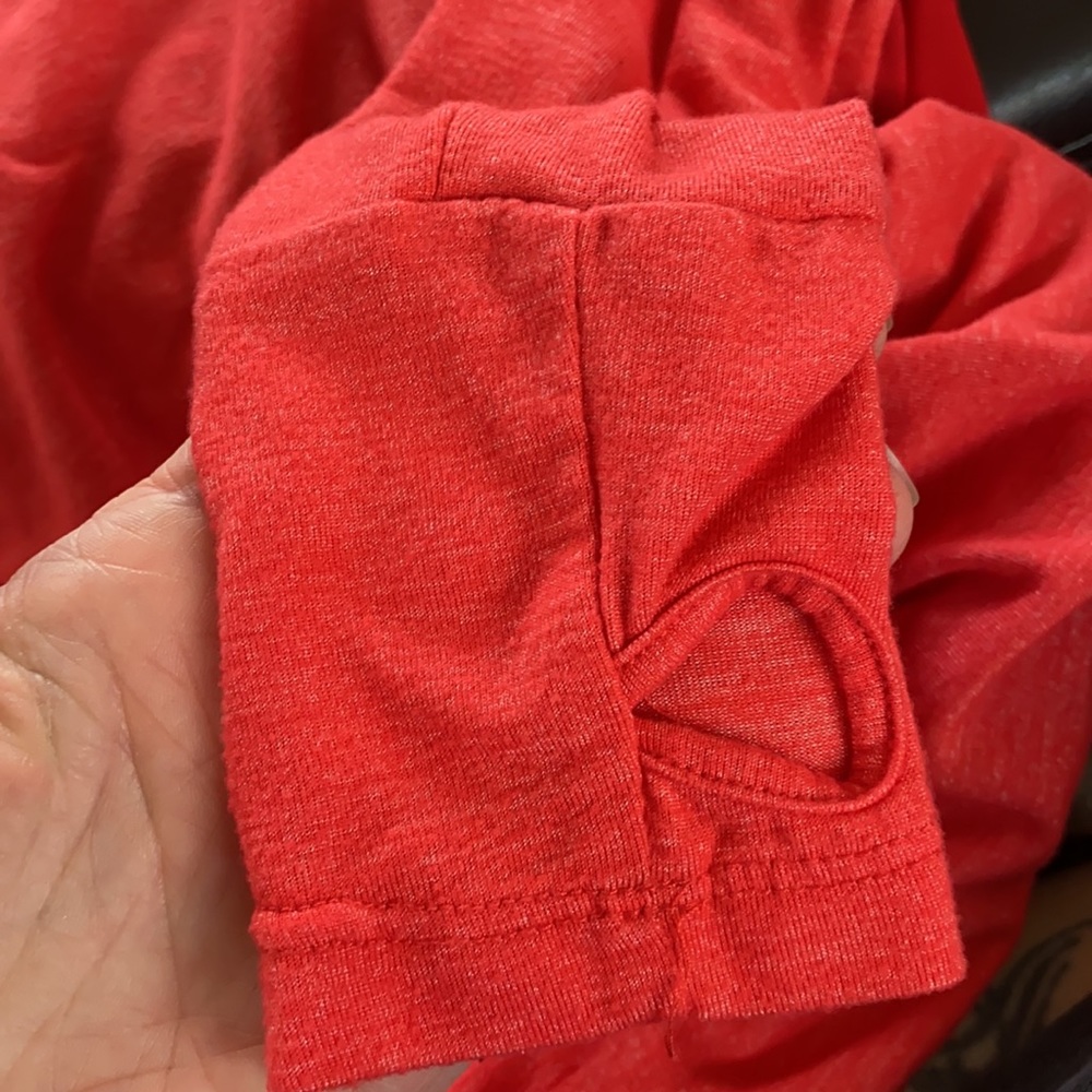 Oiselle long sleeve running top size medium - Picture 3 of 6